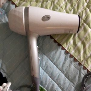 T3 hairdryer